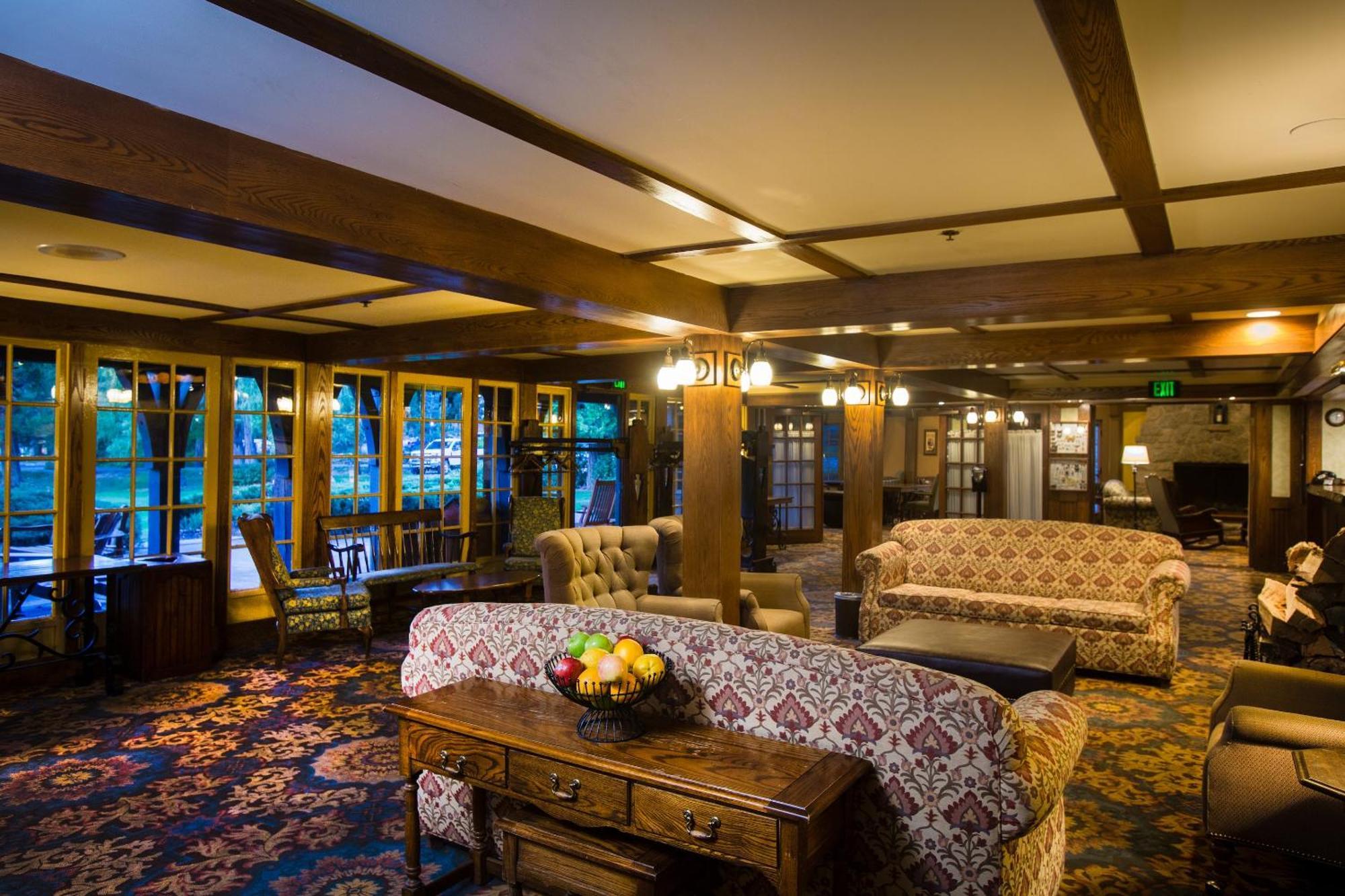 Ucla Lake Arrowhead Lodge Ngoại thất bức ảnh